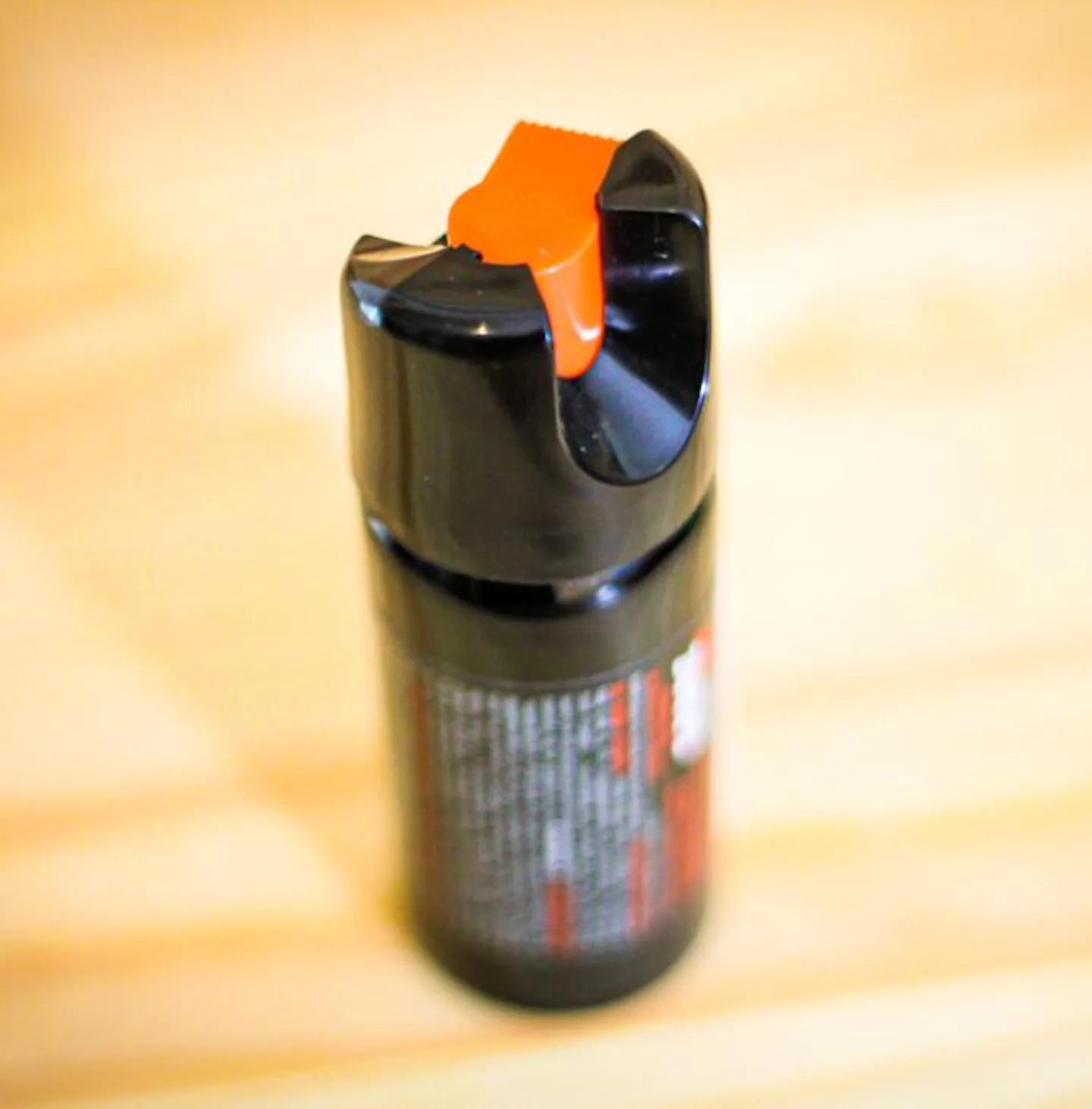 Bombe Lacrymogène - Spray de défense 2 en 1 - Contenance 60 ml