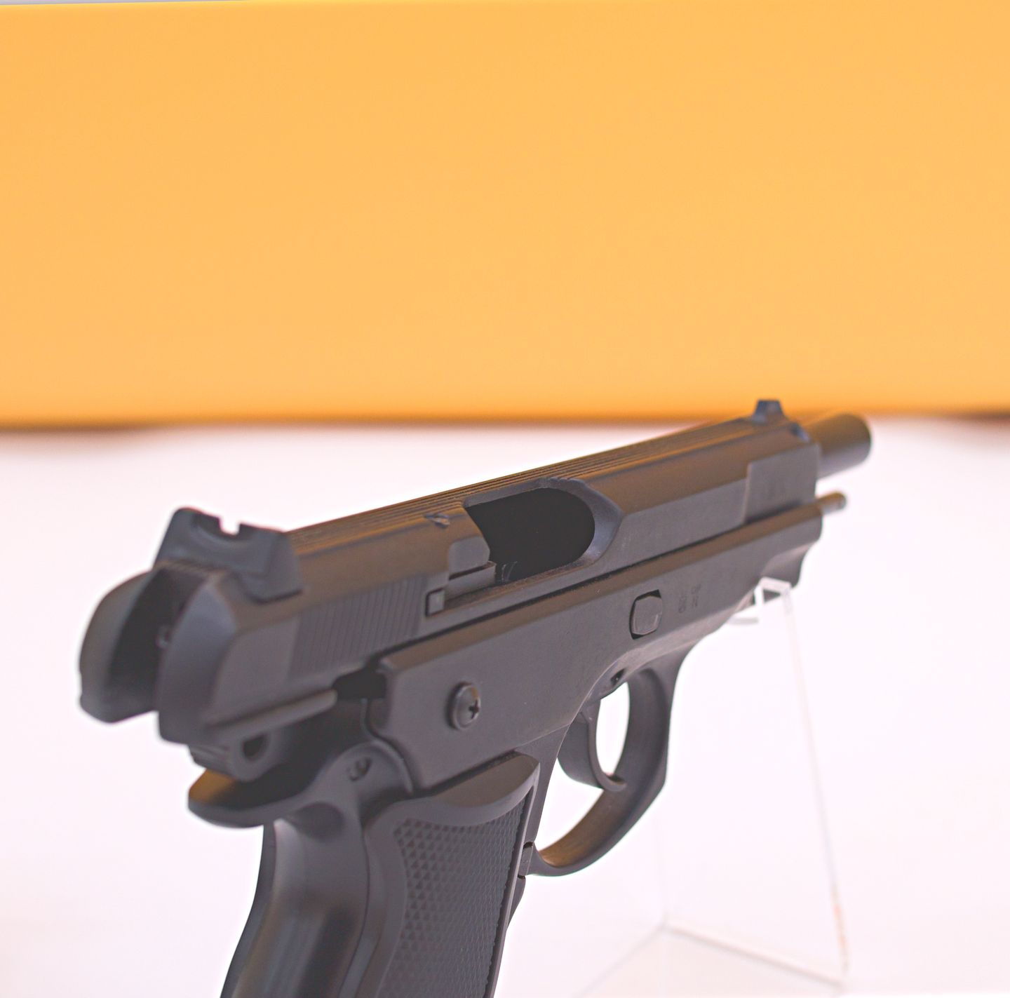 Signal-und Selbstverteidigungspistole - Alarmpistole und Verteidigungswaffe Kimar 75 9mm PAK – im Stil der CZ 75