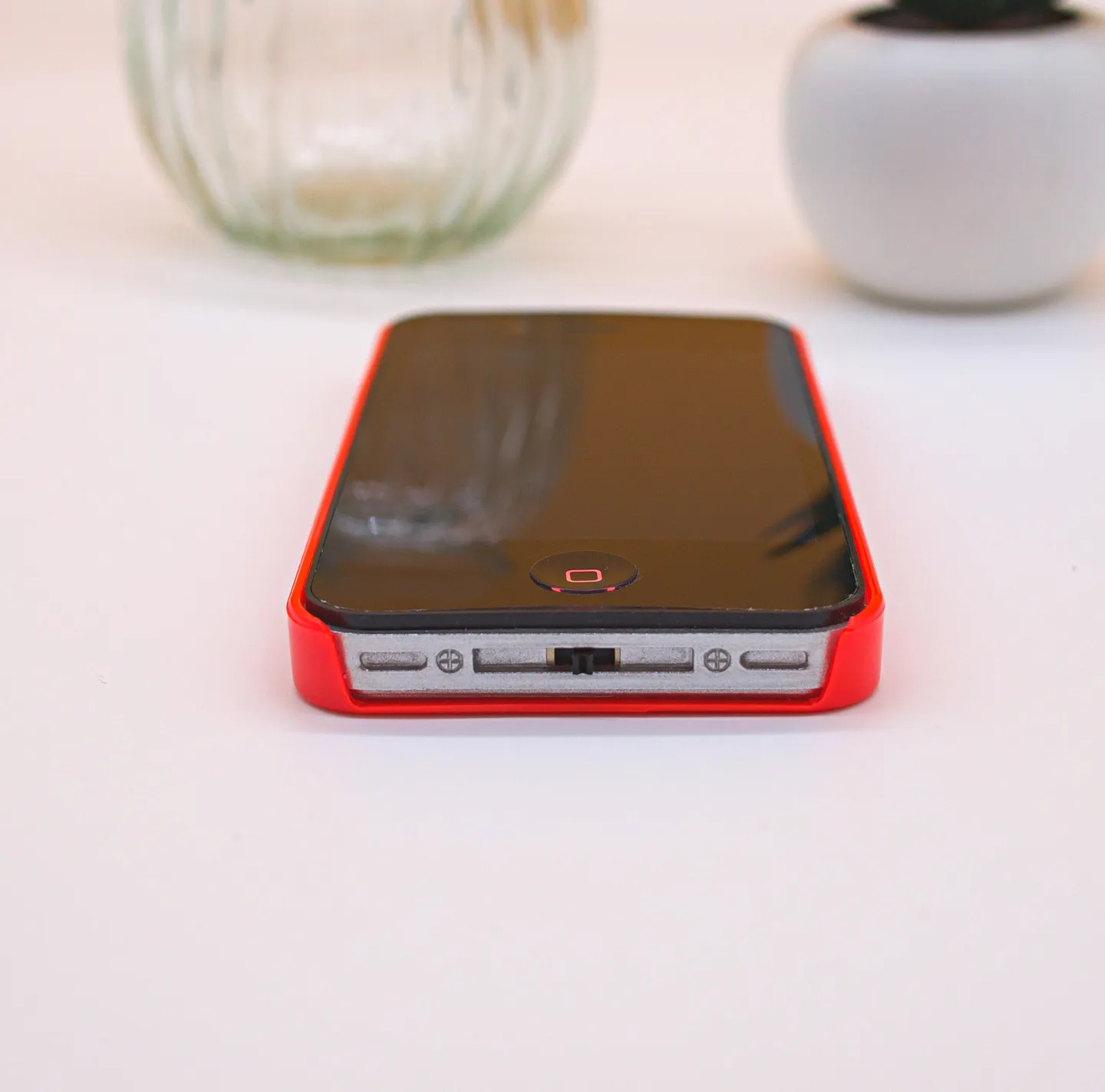 Shocker & Taser - Iphone Shocker Taser, 2 400 000 Voltios, discreción asegurada (Versión Roja)